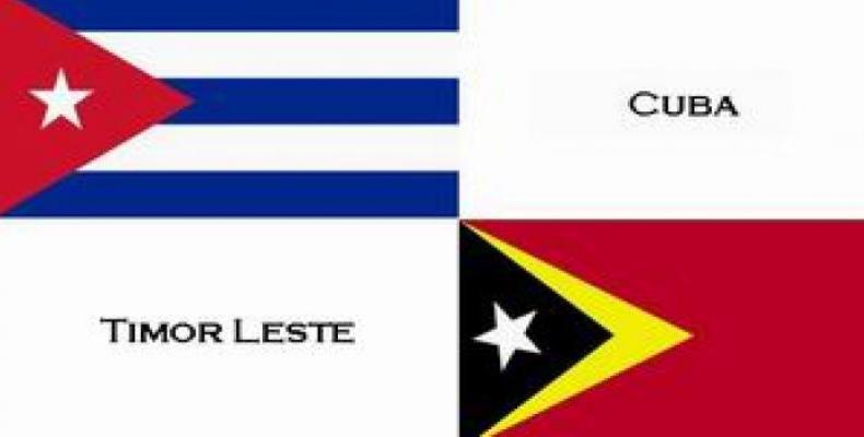 Banderas de Cuba y Timor Leste