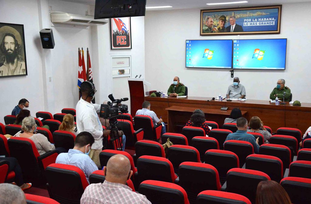 encuentro con autoridades de La Habana