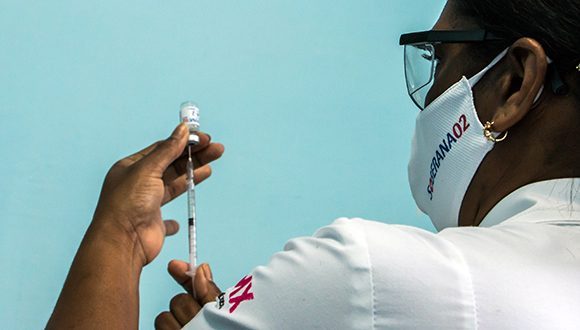 Recaudan fondos en España para enviar a Cuba más de 3 millones de jeringuillas Recaudan fondos en España para enviar a Cuba más de 3 millones de jeringuillas