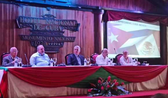 Díaz-Canel preside inauguración de foro de negocios entre empresarios de Cuba y México 