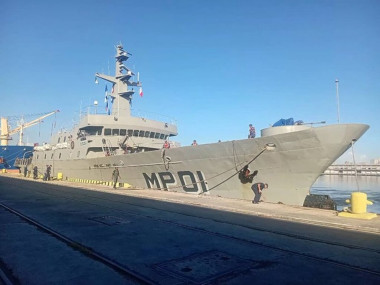 Llega a Cuba otro buque de México con ayuda material